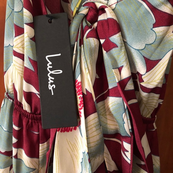 Nwt Lulu's Boho Burgundy Floral Print Tie-Back Tiered Maxi Dress - Picture 6 of 6